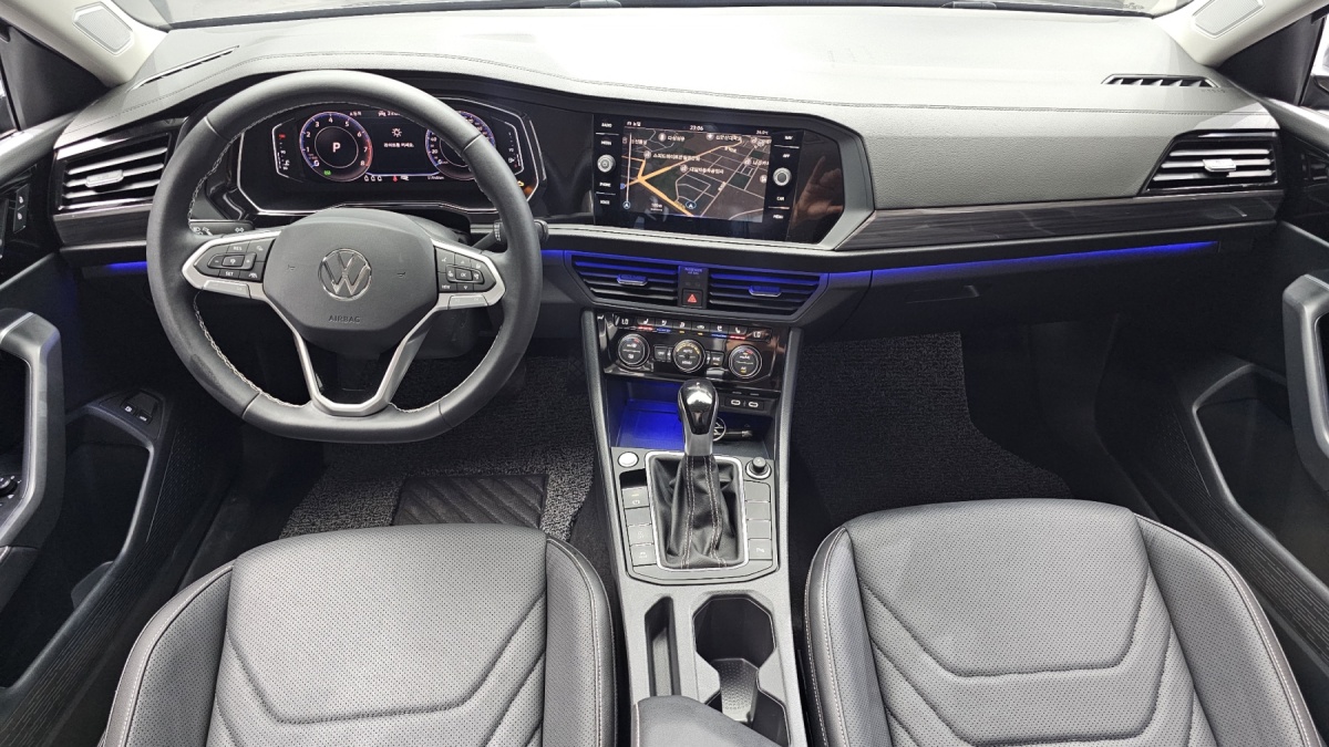 Volkswagen Jetta, 2023 — фото 7 из 12
