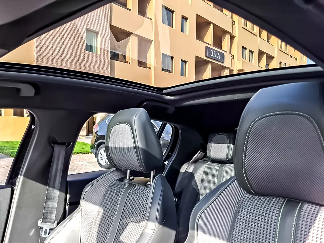 Peugeot 208, 2023 — фото 9 из 10