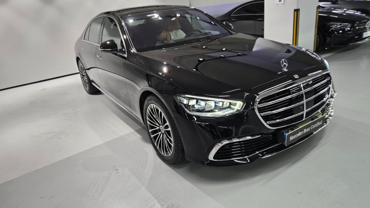 Mercedes-Benz S-Class, 2025 — фото 2 из 12
