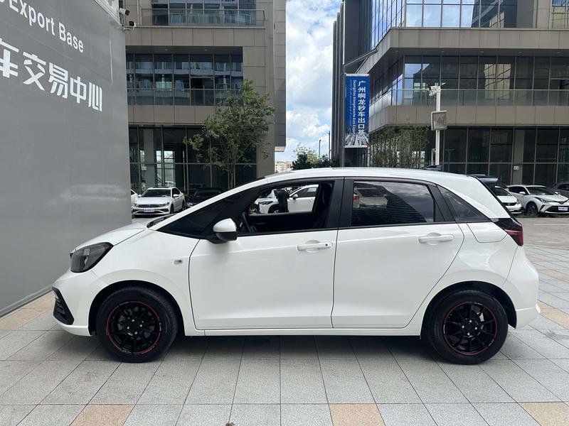 Honda Fit, 2022 — фото 3 из 10