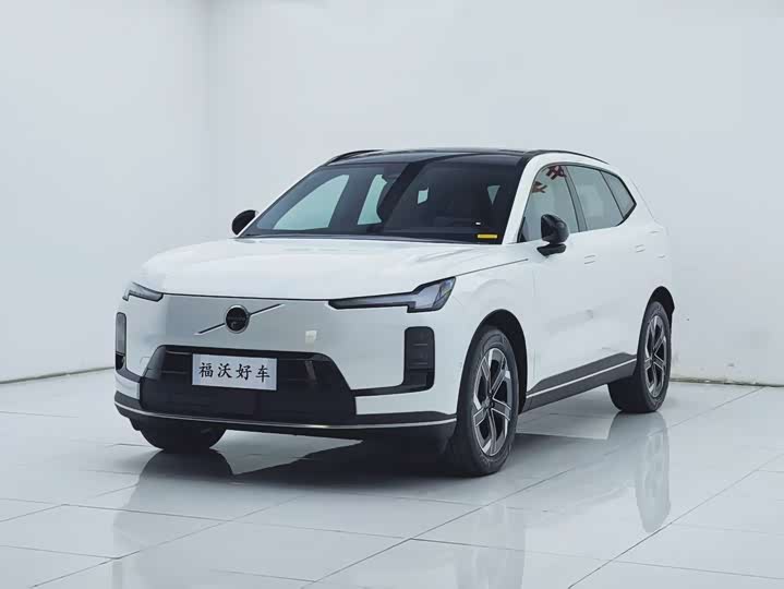 Volvo XC70 Hybrid, 2025 — купить в Санкт-Петербурге под ключ