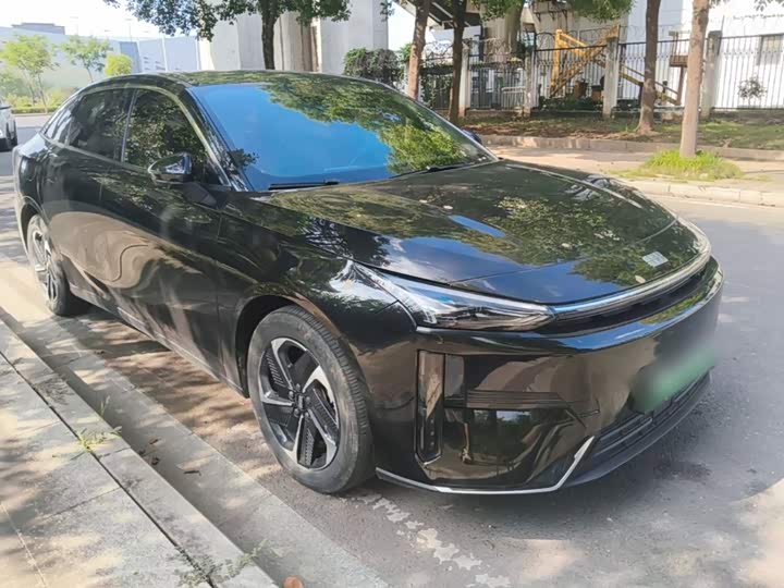 Geely Galaxy L6, 2024 — фото 4 из 9