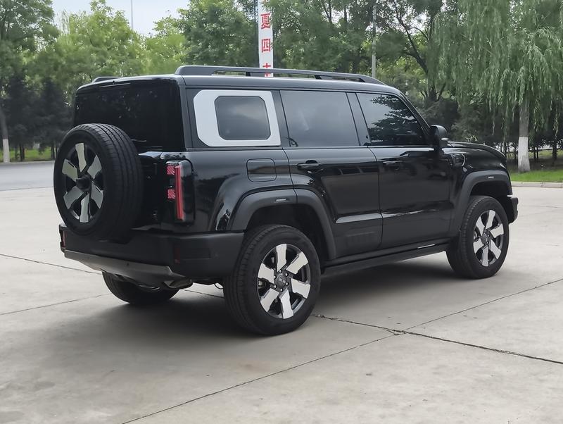BAIC Beijing BJ40 Hybrid, 2025 — фото 7 из 12