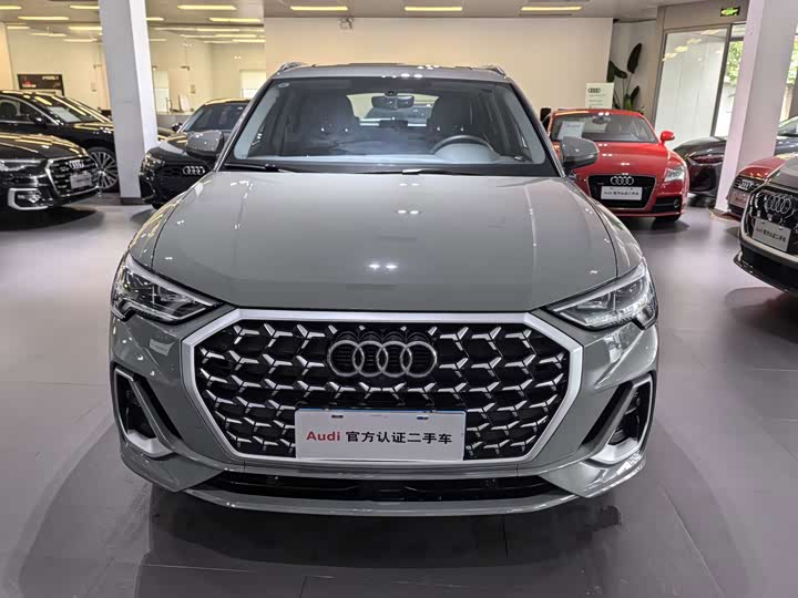Audi Q3, 2025 — фото 2 из 9