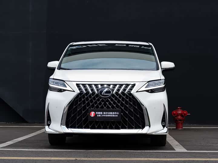 Lexus LM, 2022 — фото 2 из 9