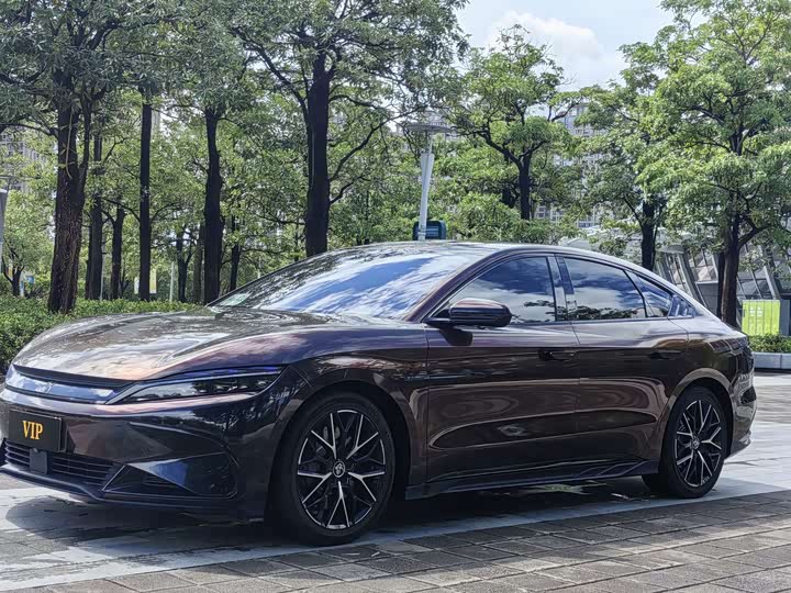 BYD Han, 2022 — купить в Москве под ключ