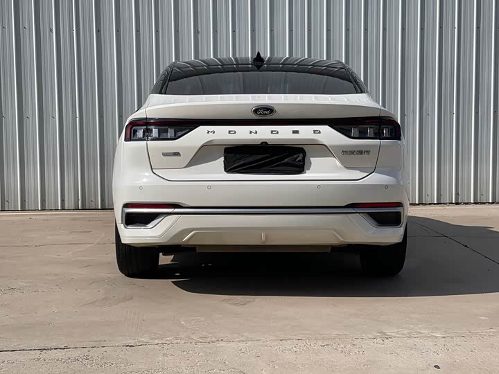 Ford Mondeo, 2022 — фото 8 из 9