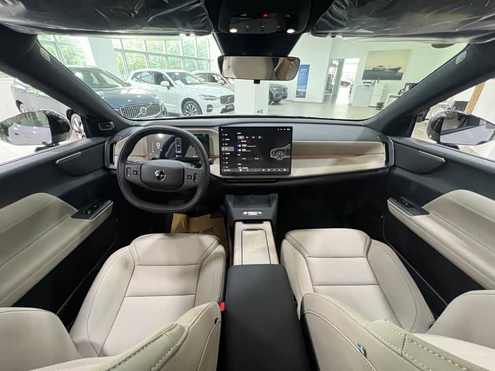 Volvo XC70 Hybrid, 2025 — фото 8 из 9