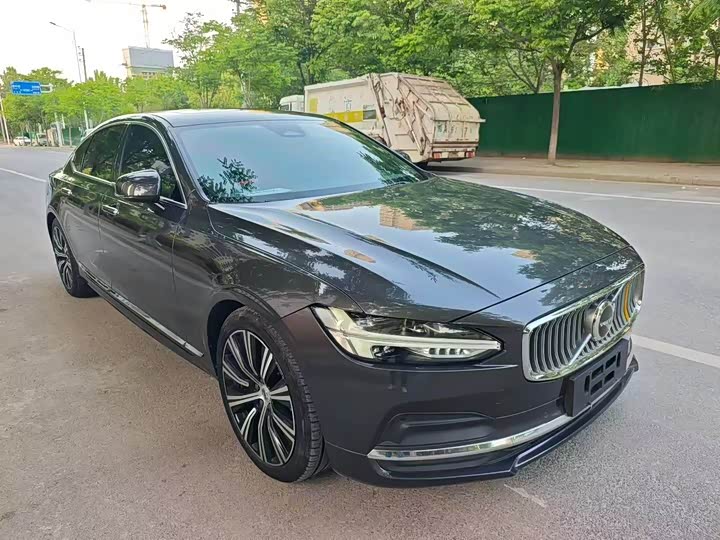 Volvo S90, 2022 — купить в Самаре под ключ