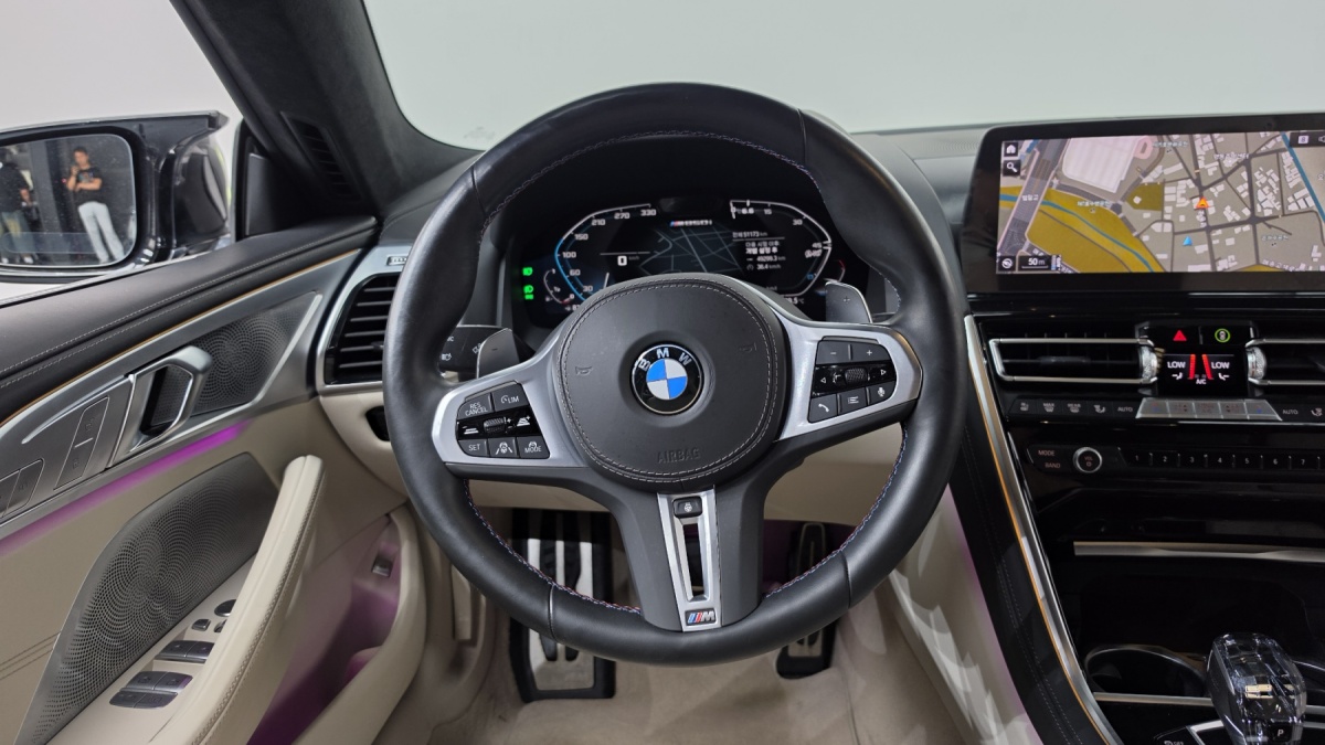 BMW 8 Series, 2022 — фото 12 из 12