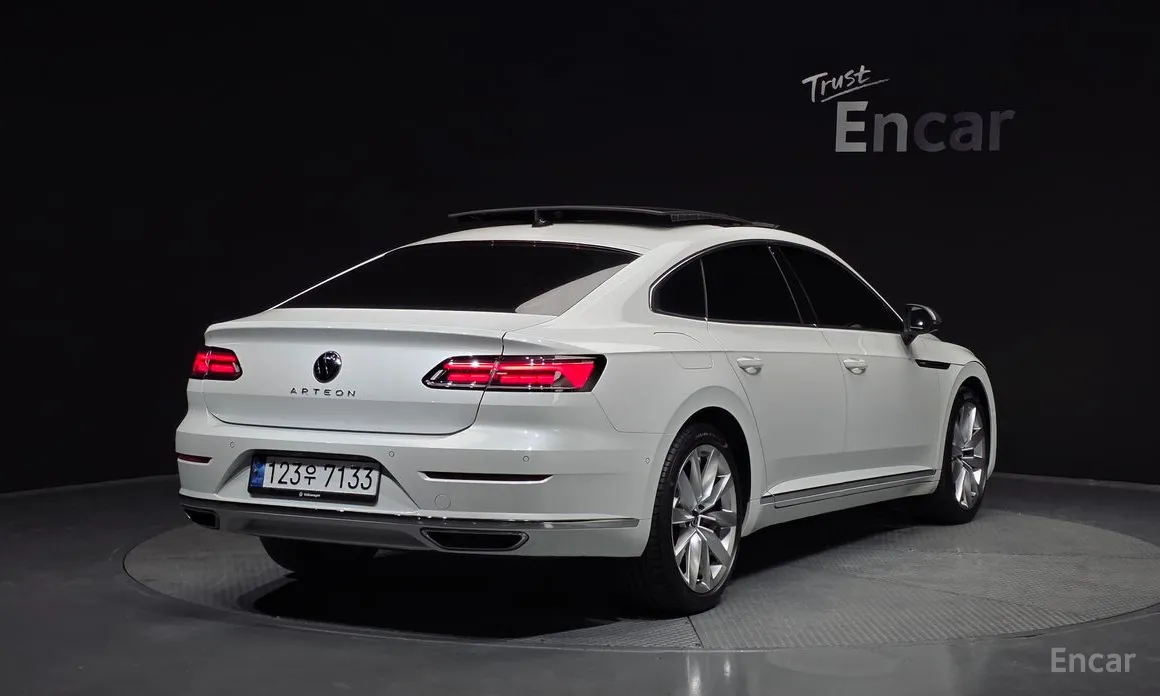 Volkswagen Arteon, 2023 — фото 2 из 12