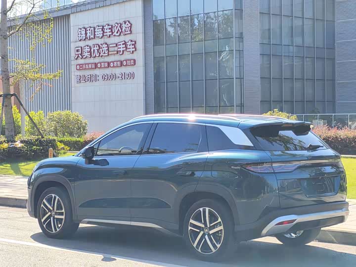 BYD Song L DM-i Hybrid, 2024 — фото 5 из 9