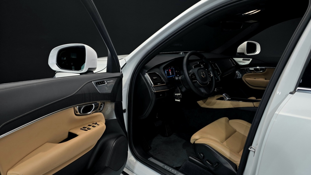 Volvo XC90, 2024 — фото 10 из 12