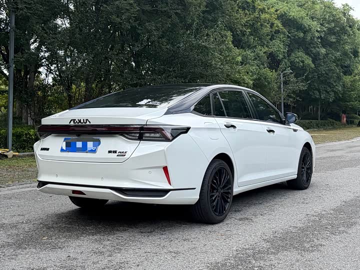 Dongfeng Aeolus Yixuan Max, 2021 — фото 6 из 9