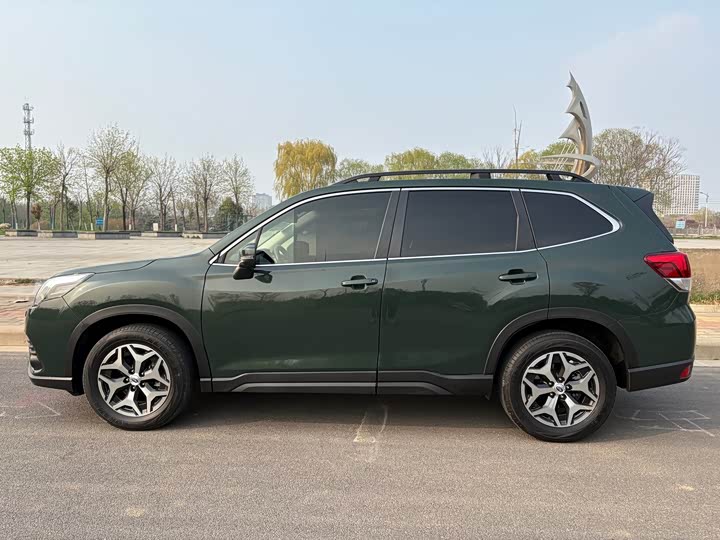 Subaru Forester, 2022 — фото 4 из 9