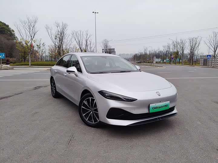 Roewe D7, 2024 — фото 3 из 7