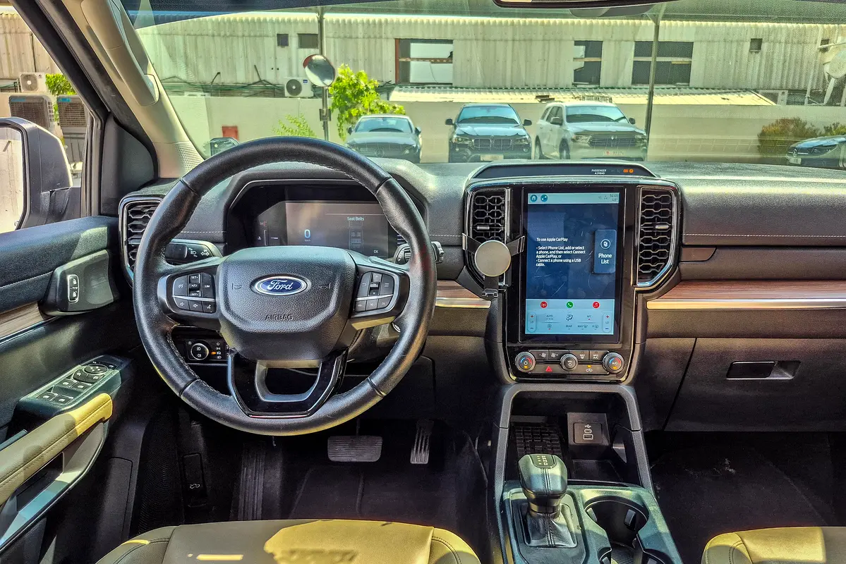 Ford Everest, 2024 — фото 7 из 10
