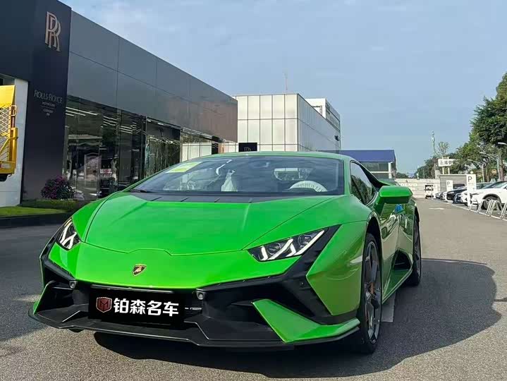 Lamborghini Huracán, 2023 — купить в Орле под ключ