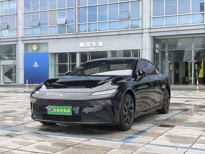 Dongfeng Yipai eπ 007, 2024 — купить в Ульяновске под ключ