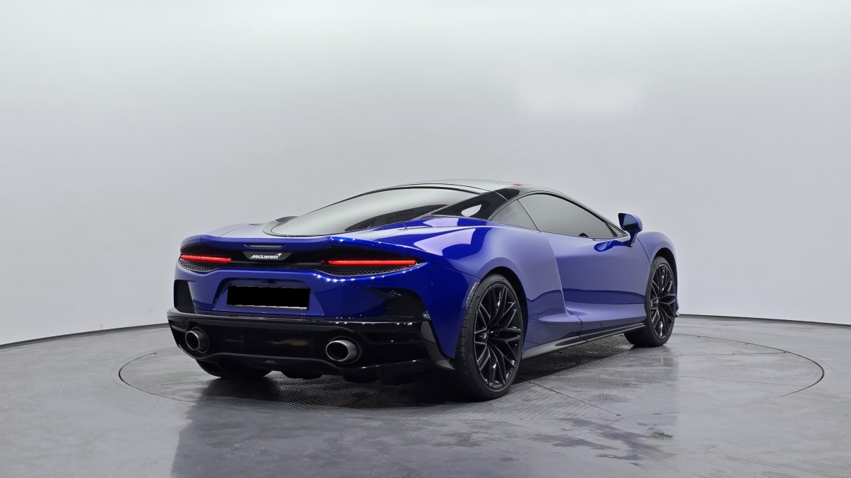 McLaren GT, 2023 — фото 2 из 12