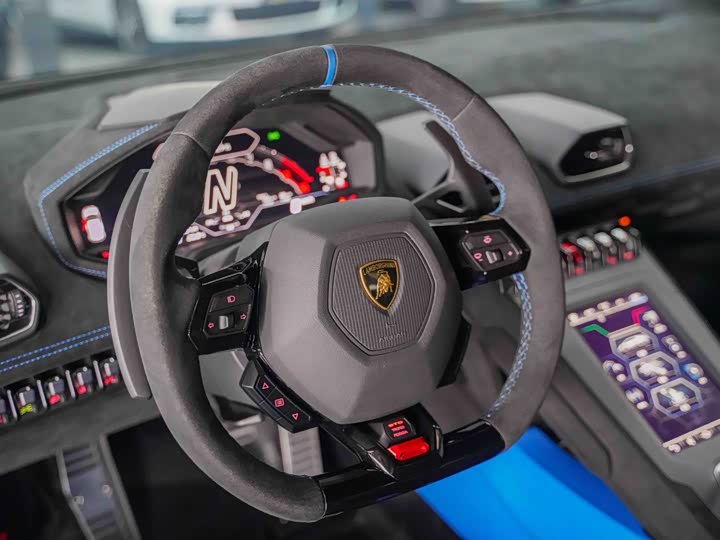 Lamborghini Huracán, 2022 — фото 9 из 9