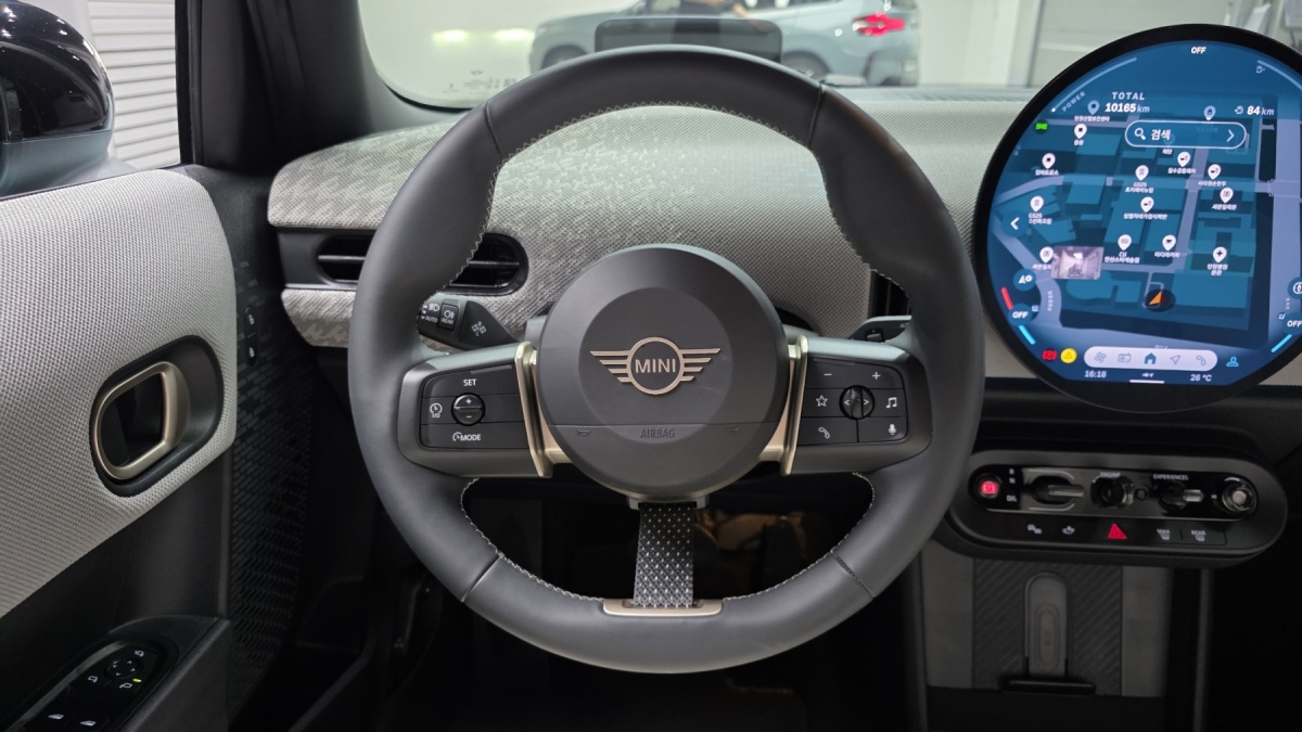 Mini Cooper, 2025 — фото 12 из 12