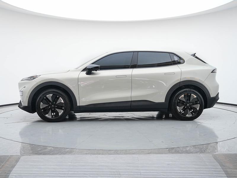 Changan Deepal S05, 2025 — фото 4 из 12