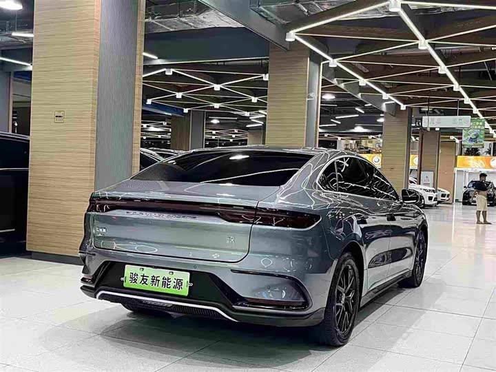 BYD Han, 2024 — фото 2 из 9
