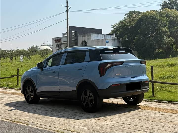 Geely Geometry E Firefly, 2023 — фото 4 из 9