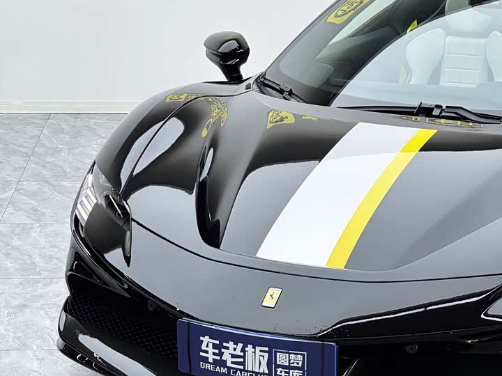 Ferrari SF90, 2023 — фото 9 из 9