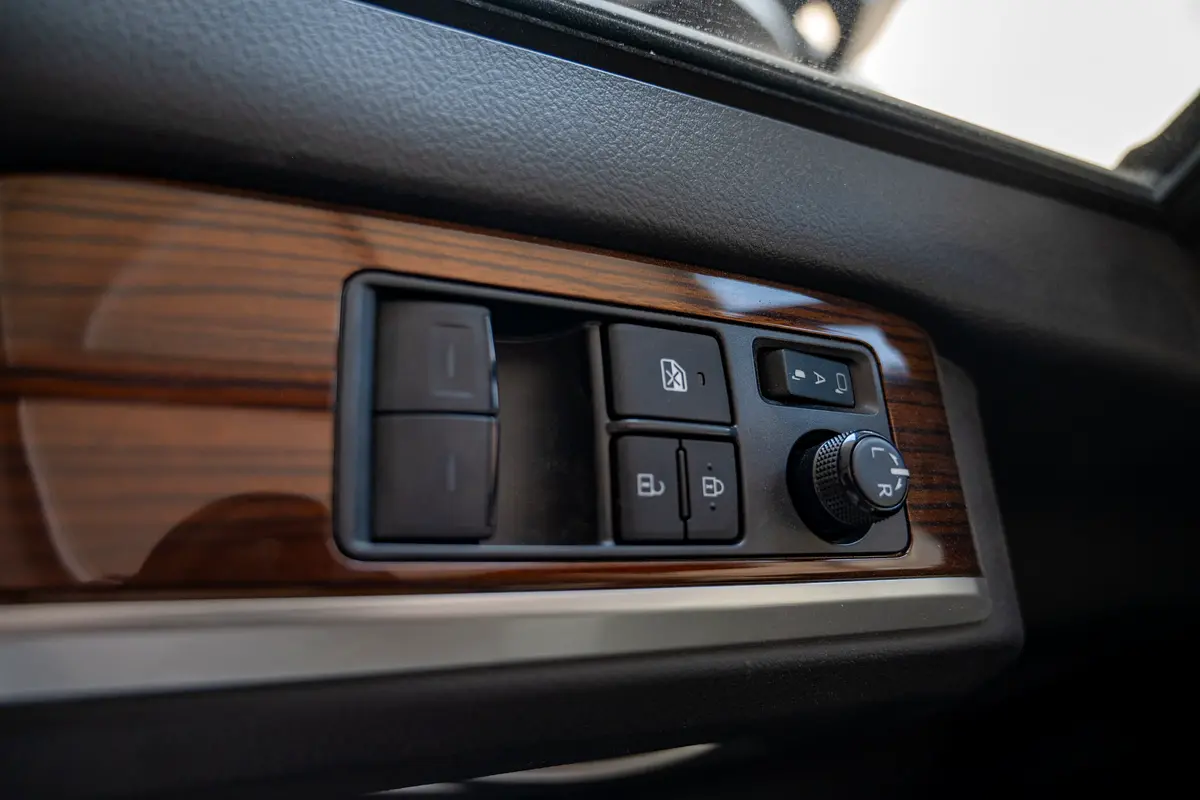 Toyota Granvia, 2026 — фото 6 из 10