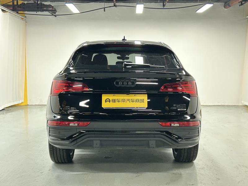 Audi Q5L Sportback, 2023 — фото 6 из 12