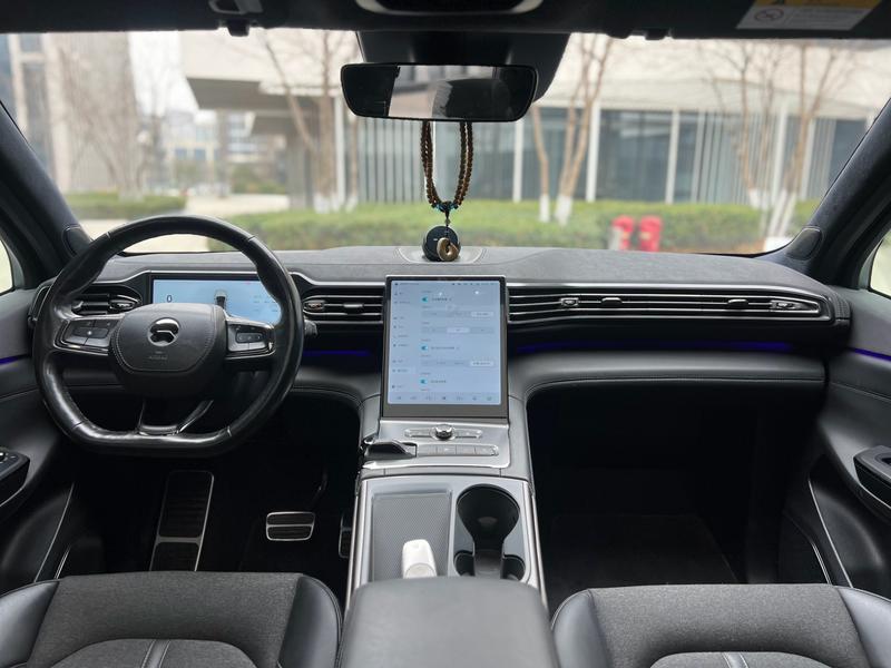 Nio EC6, 2022 — фото 7 из 9
