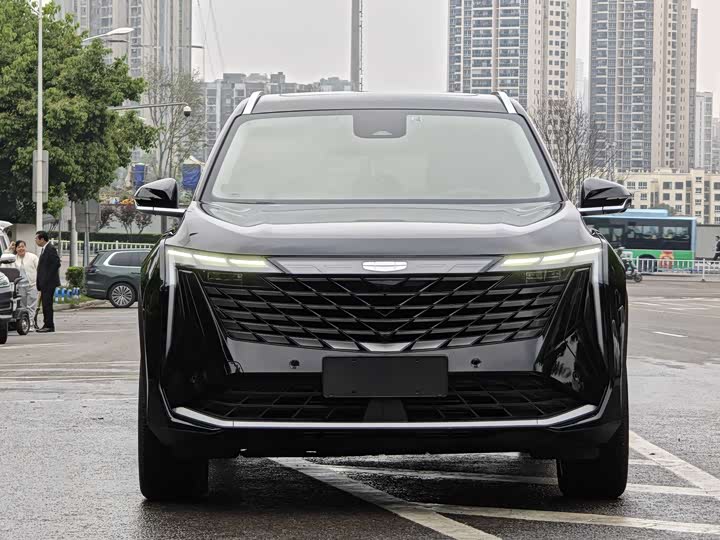 Geely Atlas L, 2023 — фото 5 из 9