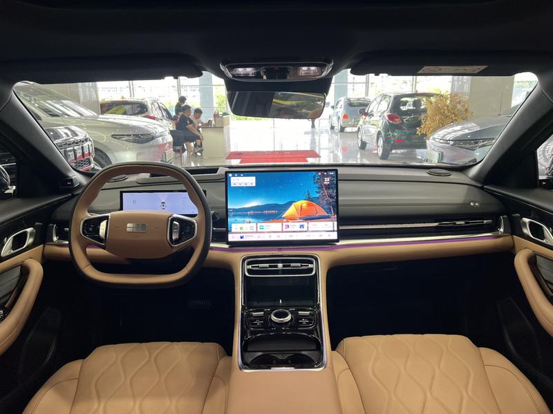 Geely Galaxy A7, 2025 — фото 8 из 12