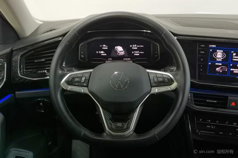 Volkswagen Tayron GTE Hybrid, 2022 — фото 9 из 12