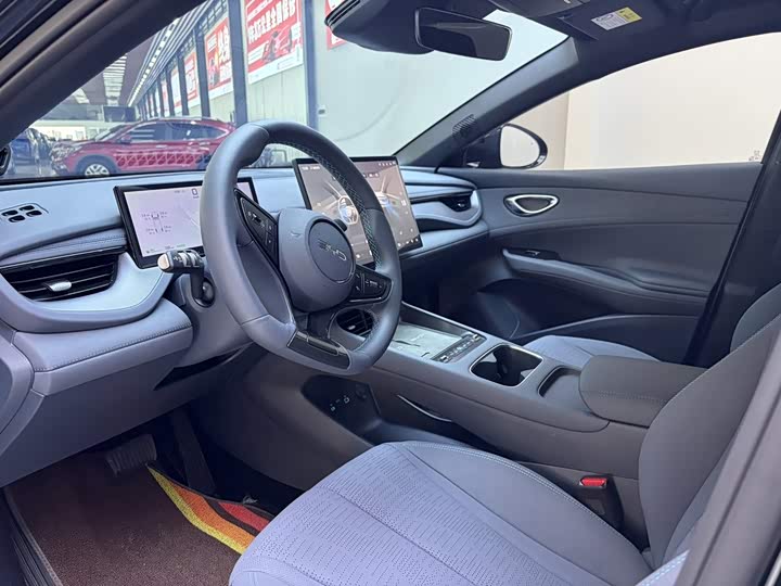 BYD Seal 06 GT, 2026 — фото 8 из 9