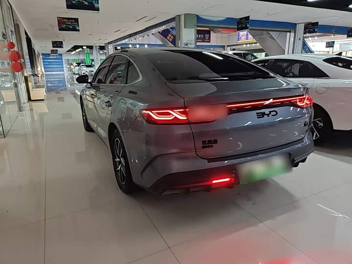 BYD Qin L, 2025 — фото 5 из 9