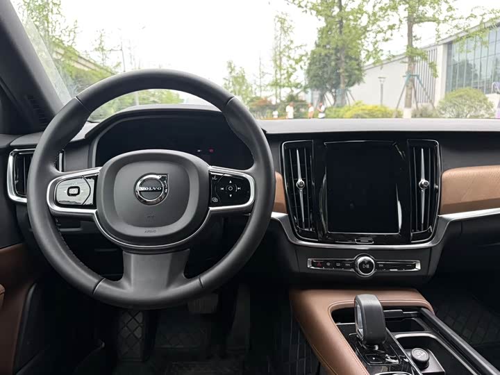 Volvo S90, 2024 — фото 5 из 9