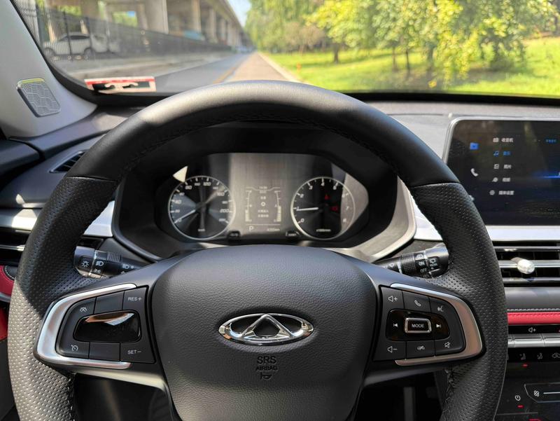 Chery Tiggo 7, 2022 — фото 8 из 12