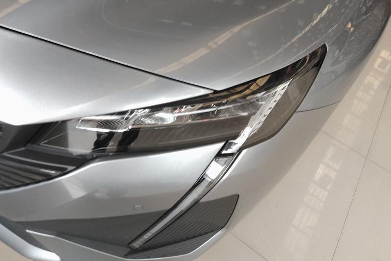 Peugeot 408, 2023 — фото 3 из 9