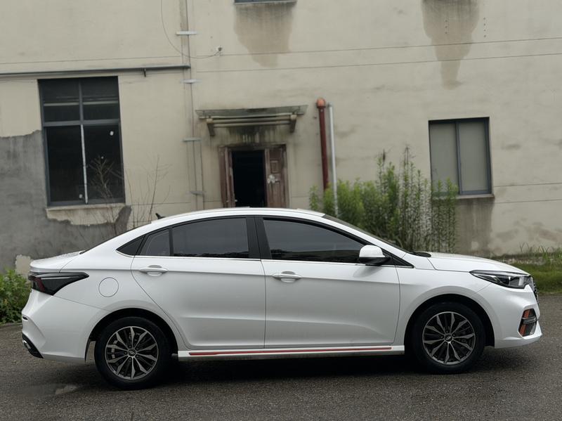 Chery Omoda S5 (Arrizo 5 Plus), 2024 — фото 7 из 12