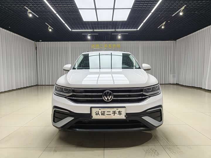 Volkswagen Tiguan L Pro, 2022 — фото 2 из 9