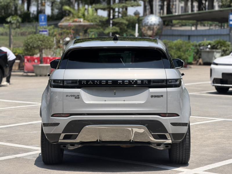 Land Rover Range Rover Evoque L, 2022 — фото 6 из 12