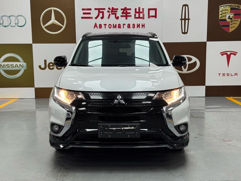Mitsubishi Outlander, 2021 — фото 2 из 12