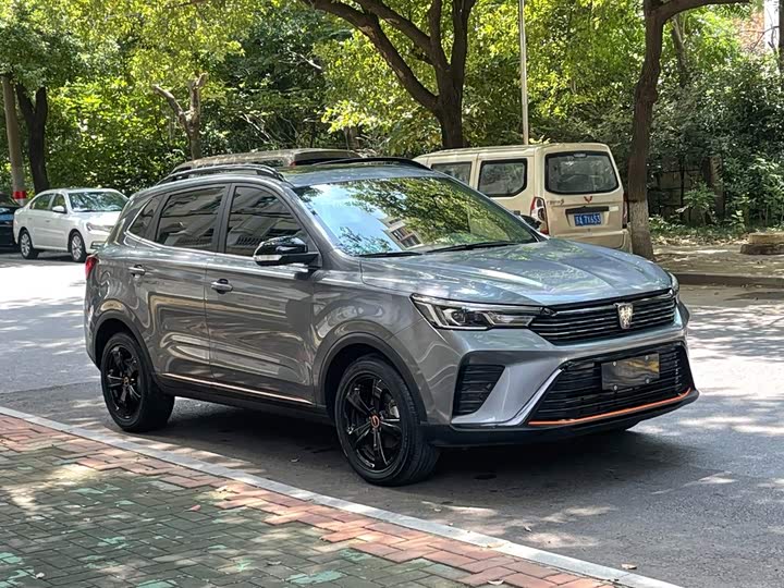 Roewe RX3, 2022 — фото 3 из 9