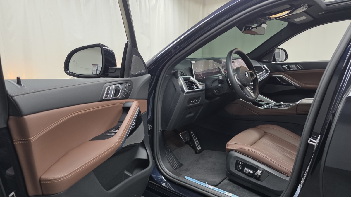 BMW X6, 2025 — фото 10 из 12