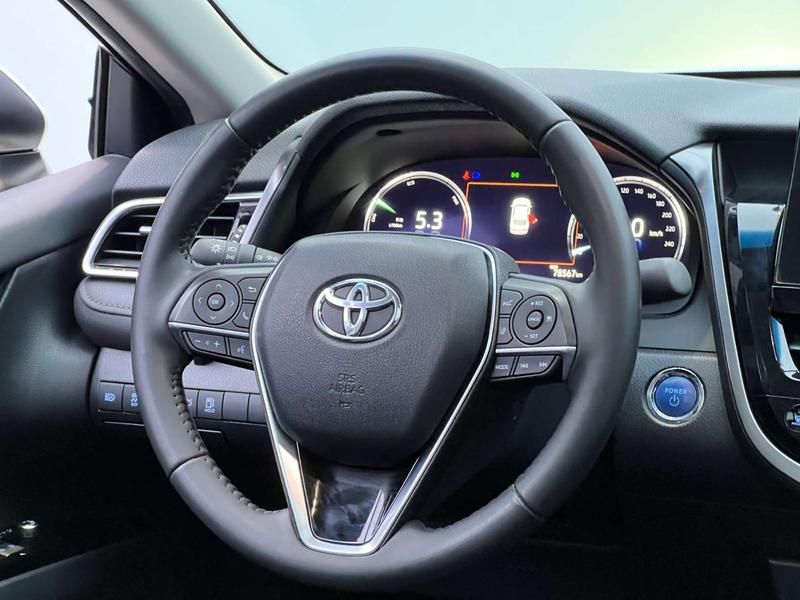 Toyota Camry, 2023 — фото 11 из 12