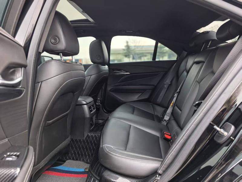 Cadillac CT4, 2022 — фото 9 из 10