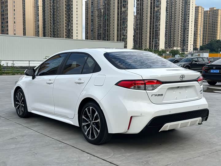 Toyota Levin, 2022 — фото 4 из 9